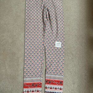 NWT: Kids Old Navy Leggings in L